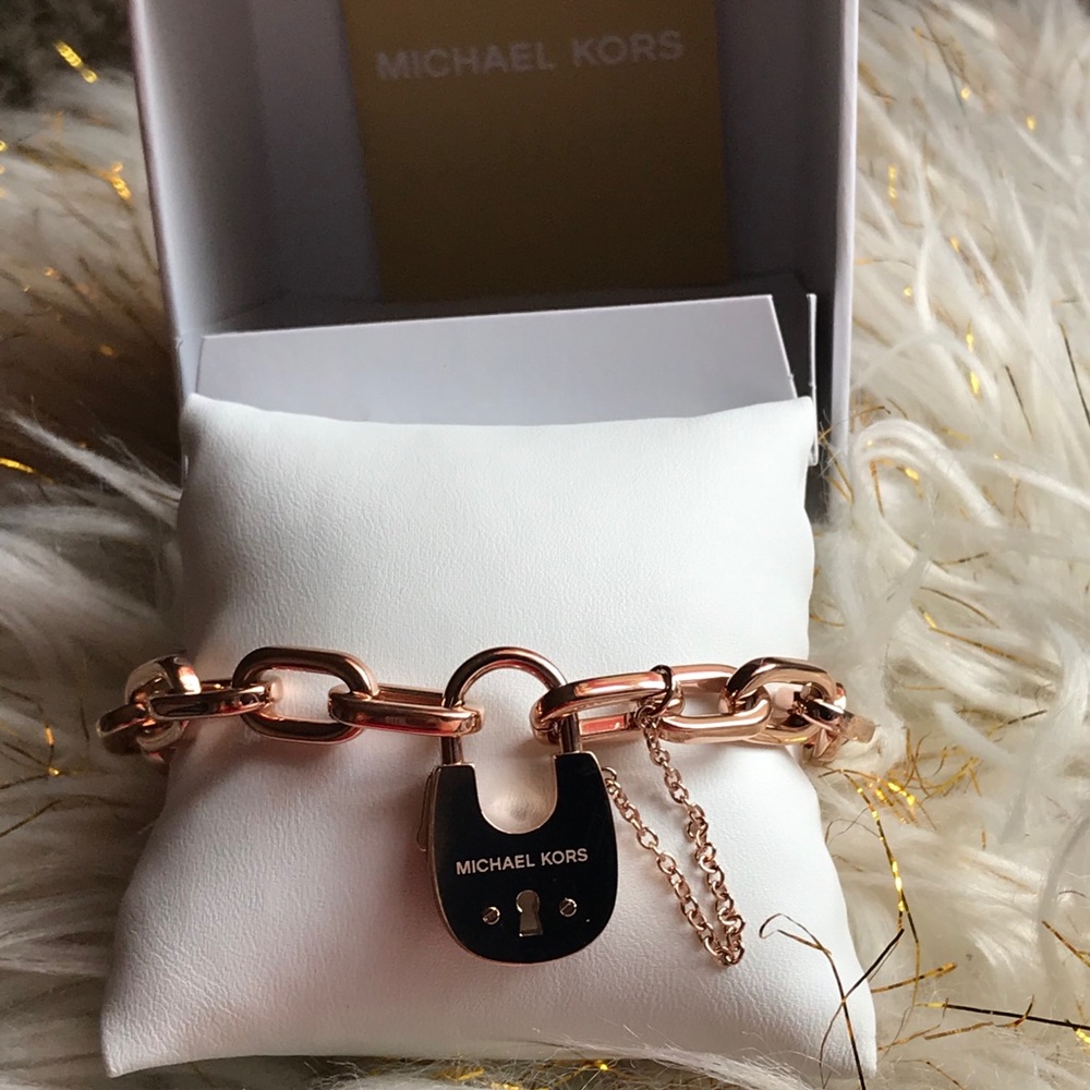 MK lock bracelet